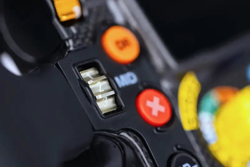 Mercedes-AMG PETRONAS Formula One Team Sim Racing Steering Wheel (2024/2025) - Steering Wheel